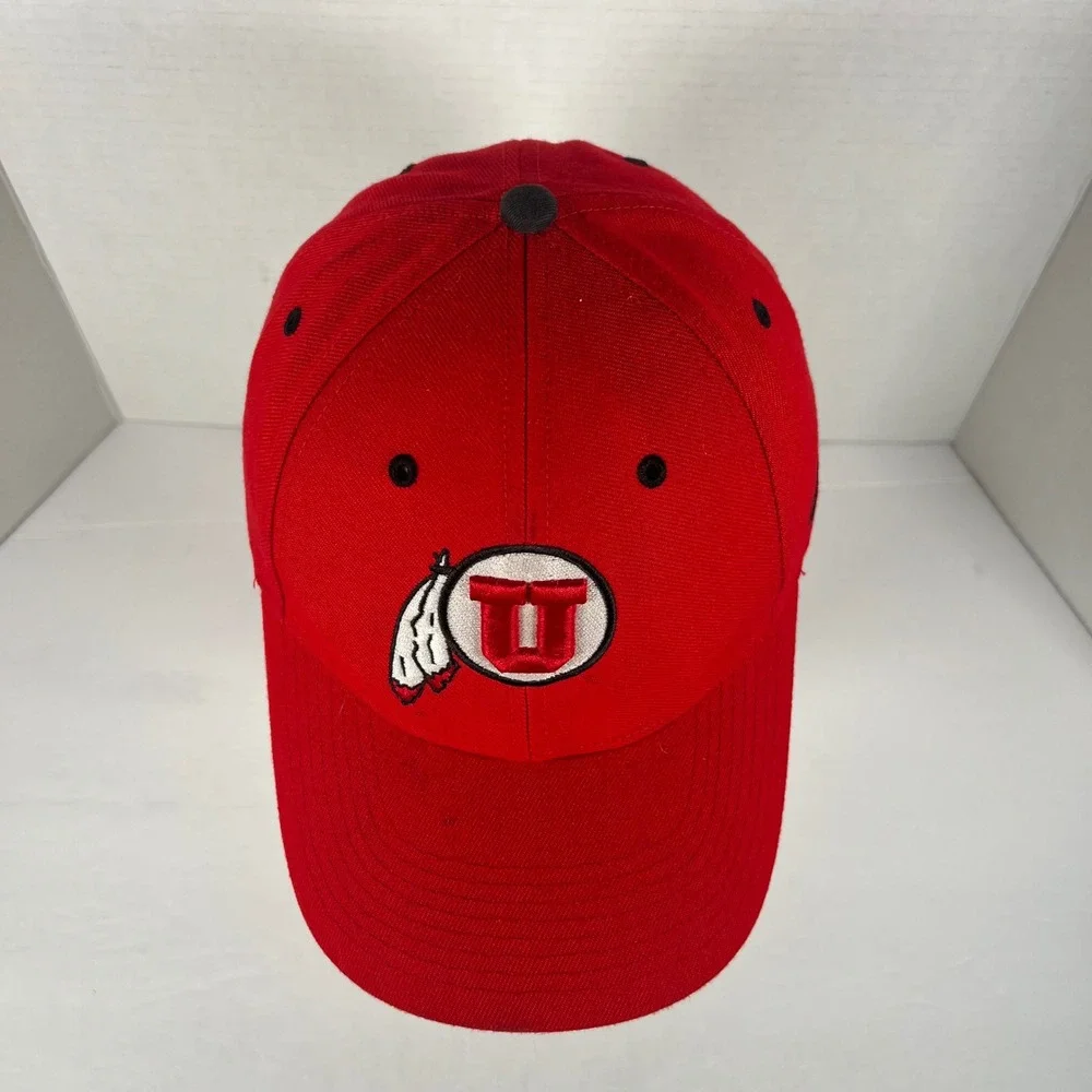 Nike Team‎ University of Utah Utes Red Adjustable Baseball Hat Cap